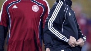 Туитър-забрана за &quot;червения динамит&quot; по време на Евро 2012