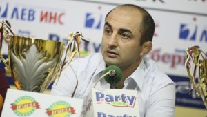 Легендарният Серафим Бързаков за скандала в борбата: Не може един човек да коли и беси!