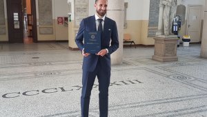 Джорджо Киелини стана магистър по икономика 