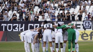 Локо Пд би шута на двама