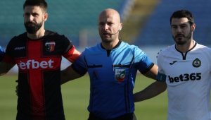 Локо (Пловдив) и Славия не се победиха в напрегнат мач