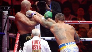 Велик Усик стана абсолютен световен шампион! + ВИДЕО