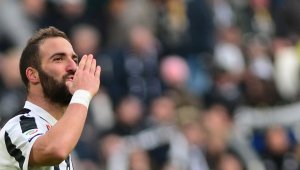 Игуаин е по-добър от Кейн 