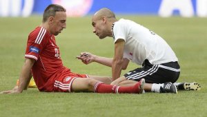 Специалист по женски стъпала ще лекува Рибери
