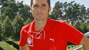 Ернесто Валверде пое Виляреал