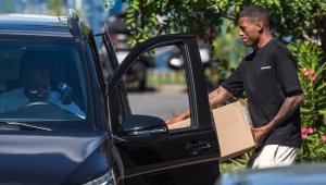 От звезда в Ливърпул до натрапник в ПСЖ