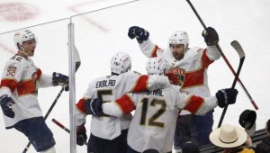 Драма: Флорида докара серията с Бостън от плейофите в НХЛ до шести мач