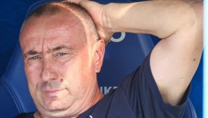Мъри Стоилов назова проблема на Левски 