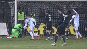 Безкраен кошмар за Левски! Славия изхвърли "сините" от Купата след драма + ВИДЕО