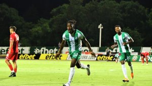 Берое разнебити Ботев Враца с 6:0