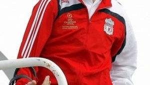 Ман Сити влиза в битката за Чаби Алонсо