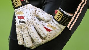 70-годишен вратар ще пази в Испания