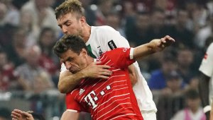 Срамно: Гладбах натири световен шампион