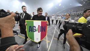 ОФИЦИАЛНО: Наполи взе българин 