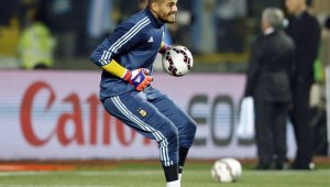 Манчестър Юнайтед преговаря със Серхио Ромеро