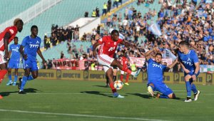 Няма голяма разлика между футбола в България и Англия