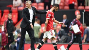 Играчите на Ман Юнайтед ще уволняват Солскяер