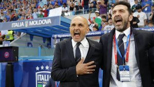 Слаба Италия изпрати Спалети с 2:0 над Молдова