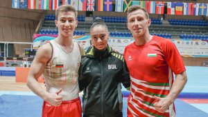 Шестима български гимнастици атакуват медалите в Сомбатхей