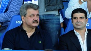 "Виваком" ще спасява тежкото положение в Левски