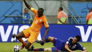 Яя Туре играч на мача Кот Д'Ивоар - Япония