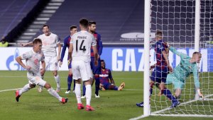 Невиждан резил! Байерн раздроби Барса на 8 парчета!