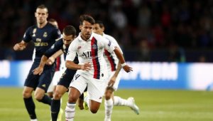 Барса отмъква защитник на ПСЖ безплатно