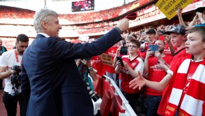 Венгер на сбогуване: Поклон пред феновете! Оставам луд фен на Арсенал