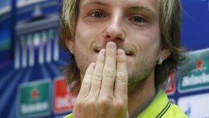 Ракитич: Уважавам "старата госпожа", мисля за нея