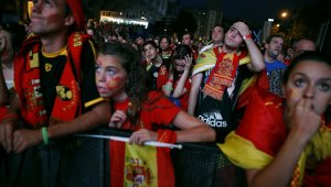 Испанските фенове искат Германия да стане световен шампион