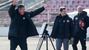 Промените в ЦСКА започнаха: Любо Пенев сменя схемата
