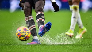 Радикална реформа: Правителството дърпа ушите на Висшата лига