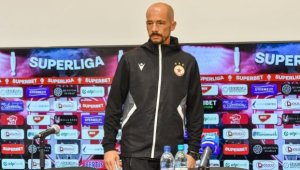 ЦСКА го закъса здраво: Ел Маестро по стъпките на Алън Пардю