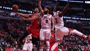 Биковете продължават да газят Торонто