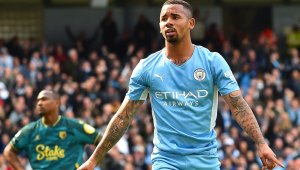 Жезус изригна с 4 гола при разгром на Ман Сити над Уотфорд