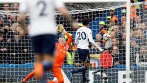 Ериксен и Али творят история на “Стамфорд Бридж”