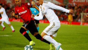 Хамес Родригес е с контузия в коляното