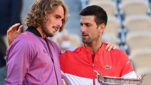 Циципас научил за семейна трагедия минути преди финала с Джокович