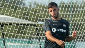 Ливърпул надцаква Юнайтед за звезда на Спортинг