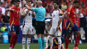 Без лоши чувства: Педри прости на Кроос