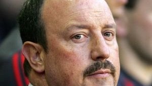 Американците: Рафа Бенитес е виновен за кризата