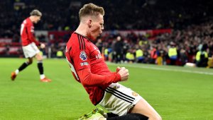 МакТомини с мотивираща реч след победата над Челси