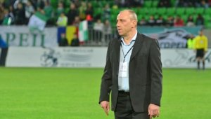 Илиан Илиев даде команда "Свободно" на играчите на Черно море