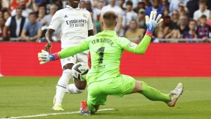 "Дантела"? Барса е "бетон" в защита