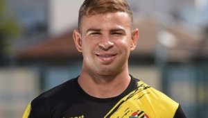 Бивш играч на Ботев Пловдив спасен от линч в Индонезия