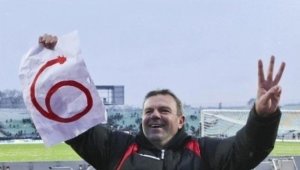 "Тройчо" Младенов мачка здраво Левски