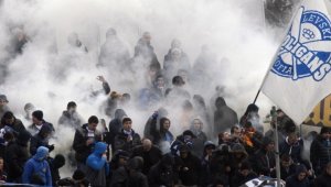 Феновете на Левски се събудиха с дарения