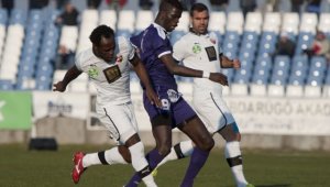 Бебето остави Левски с пръст в устата