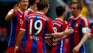 Останалият без играчи Байерн прекърши "орлите"