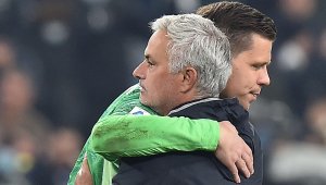 Чудо: Моуриньо подкрепи Юве след наказанието